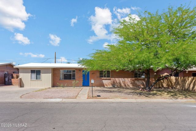 3857 E Edison Place, Tucson, AZ 85716