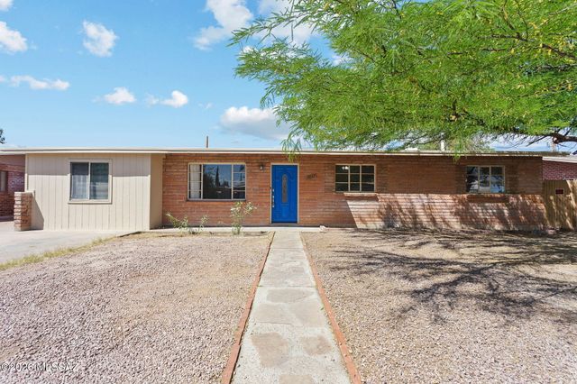 3857 E Edison Place, Tucson, AZ 85716