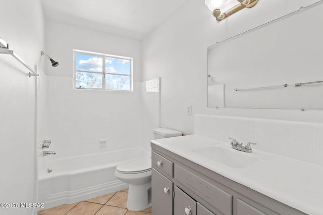 3857 E Edison Place, Tucson, AZ 85716