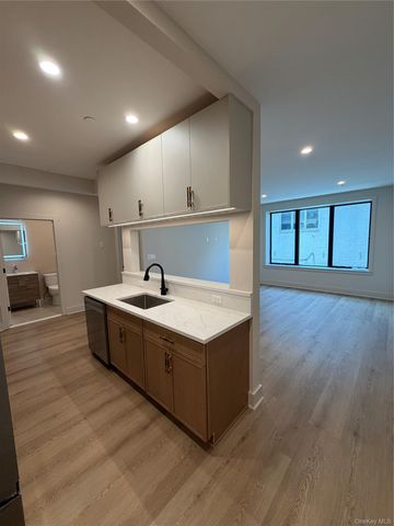 8322 24th Avenue 2B, Brooklyn, NY 11214