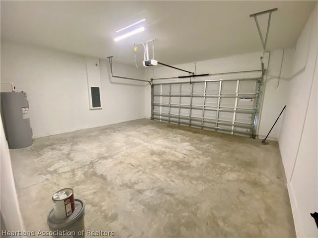 703 Aston-Martin Drive, Sebring, FL 33872