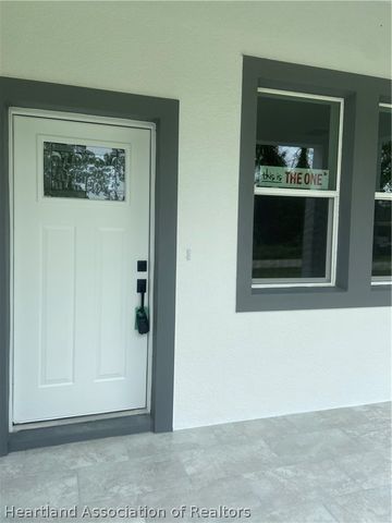 703 Aston-Martin Drive, Sebring, FL 33872