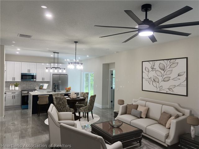 703 Aston-Martin Drive, Sebring, FL 33872