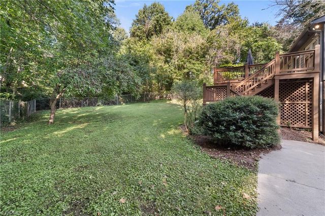 5737 Polaris Court, Pfafftown, NC 27040