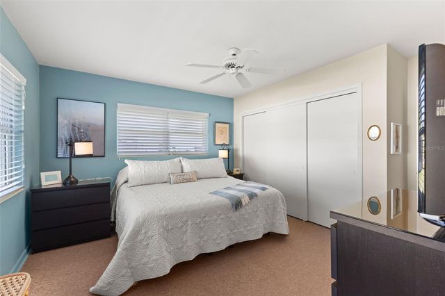 1156 TAYLOR AVENUE, Dunedin, FL 34698