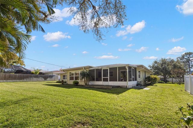 1156 TAYLOR AVENUE, Dunedin, FL 34698