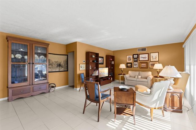 1156 TAYLOR AVENUE, Dunedin, FL 34698