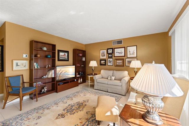 1156 TAYLOR AVENUE, Dunedin, FL 34698