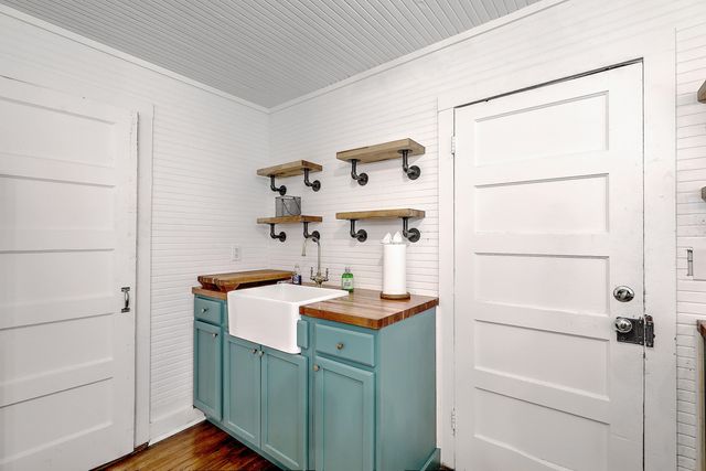 292 Greyback Road, Summerville, SC 29483