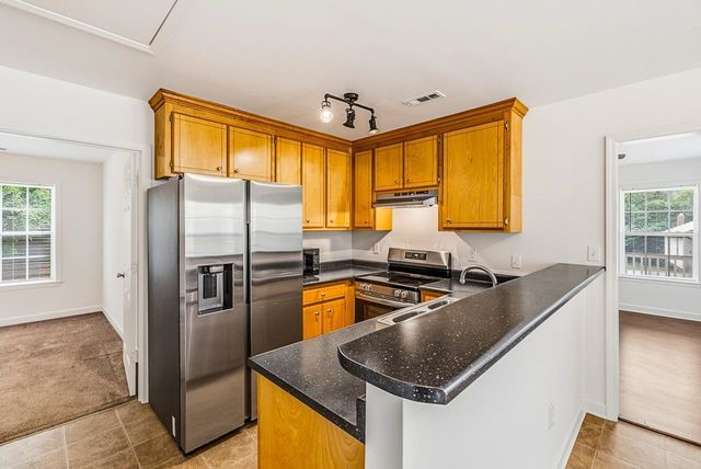 305 S Calhoun Street, Greenville, SC 29601