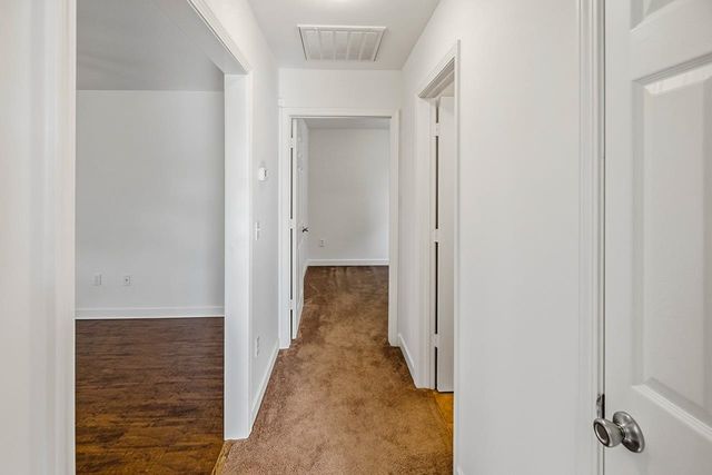 305 S Calhoun Street, Greenville, SC 29601