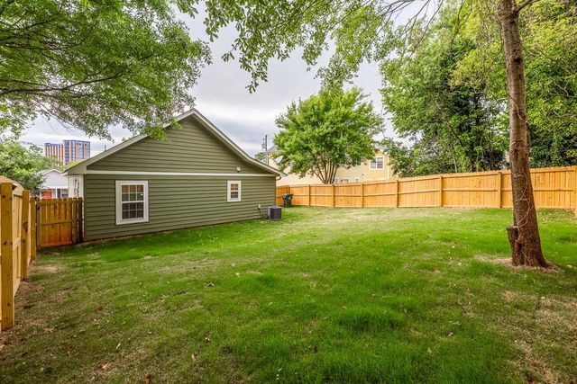 305 S Calhoun Street, Greenville, SC 29601