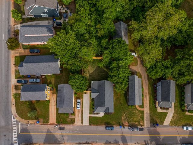 305 S Calhoun Street, Greenville, SC 29601
