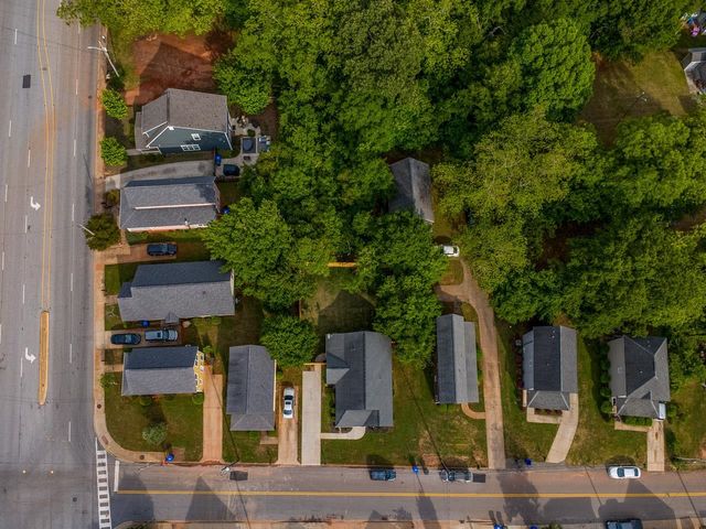 305 S Calhoun Street, Greenville, SC 29601