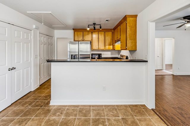305 S Calhoun Street, Greenville, SC 29601