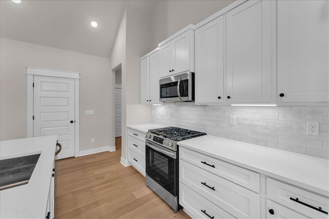 9 Alston Circle, Bella Vista, AR 72714