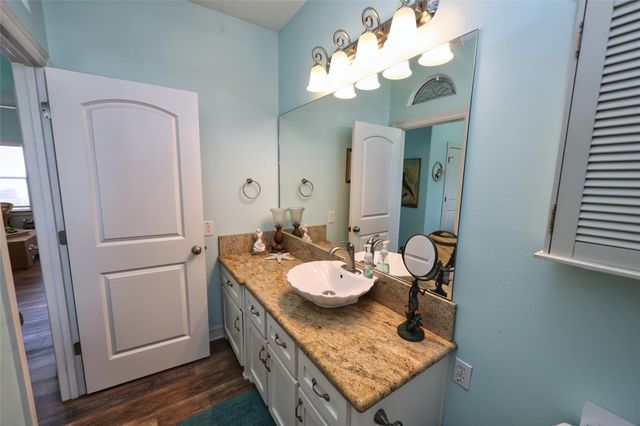 3008 Shady Lane, Crystal Beach, TX 77650