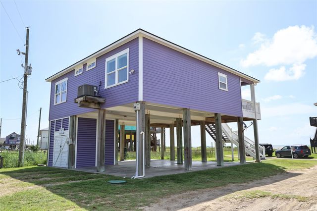 3008 Shady Lane, Crystal Beach, TX 77650