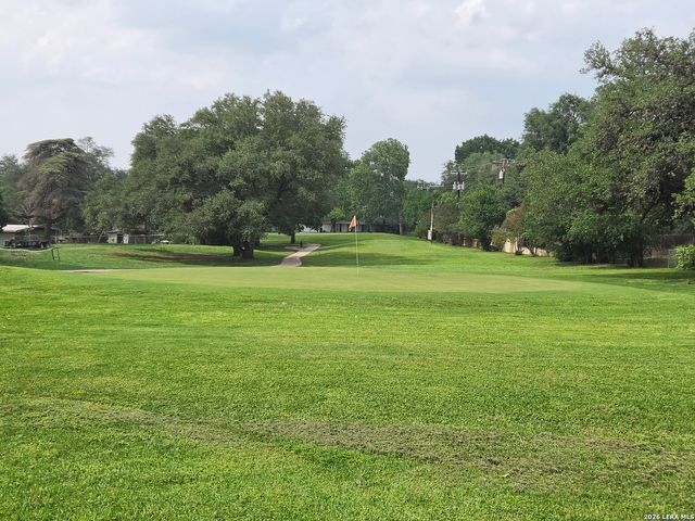 517 BALFOUR DR, Windcrest, TX 78239