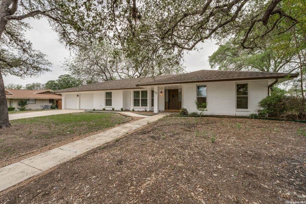 517 BALFOUR DR, Windcrest, TX 78239