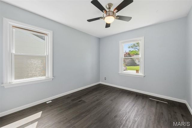155 Saint Maurice Lane, Florissant, MO 63031