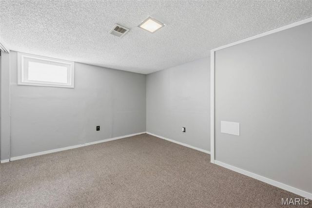 155 Saint Maurice Lane, Florissant, MO 63031