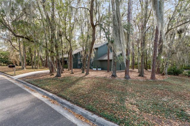 6424 SW 37TH WAY, Gainesville, FL 32608