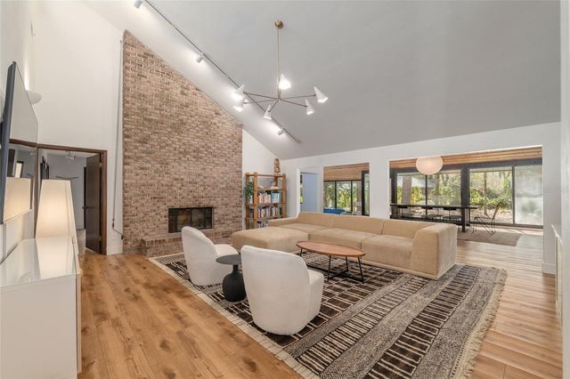 6424 SW 37TH WAY, Gainesville, FL 32608