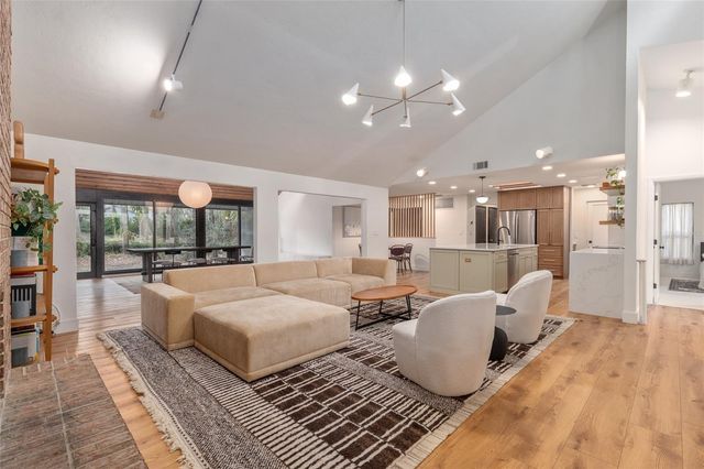 6424 SW 37TH WAY, Gainesville, FL 32608