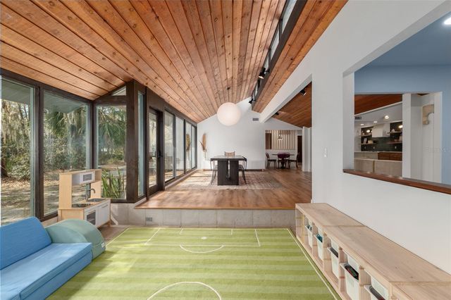 6424 SW 37TH WAY, Gainesville, FL 32608