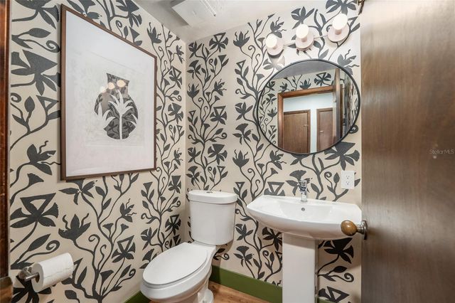 6424 SW 37TH WAY, Gainesville, FL 32608