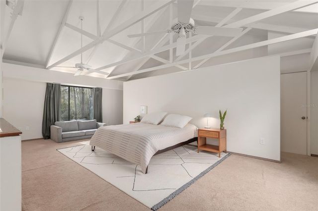 6424 SW 37TH WAY, Gainesville, FL 32608