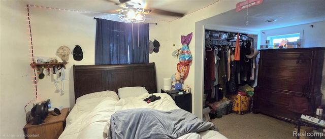 205 Hughes Avenue, Pontiac, MI 48341