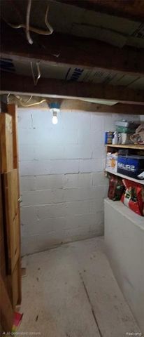 205 Hughes Avenue, Pontiac, MI 48341