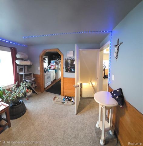 205 Hughes Avenue, Pontiac, MI 48341