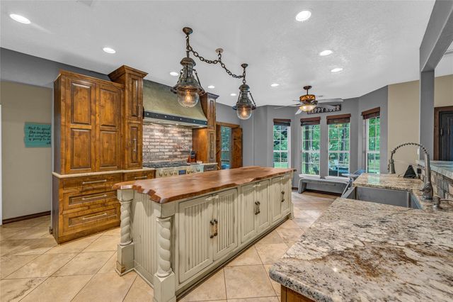 17203 Gold Panning Court, Magnolia, TX 77355