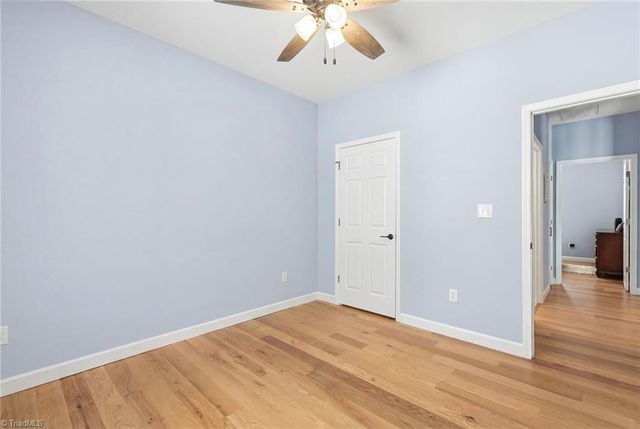 1196 Cape Hickory Road, Hickory, NC 28601