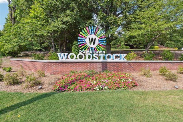 209 Lakestone Parkway, Woodstock, GA 30188