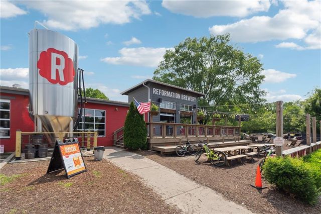 209 Lakestone Parkway, Woodstock, GA 30188