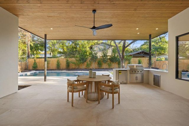 607 Westbrook DR, Austin, TX 78746