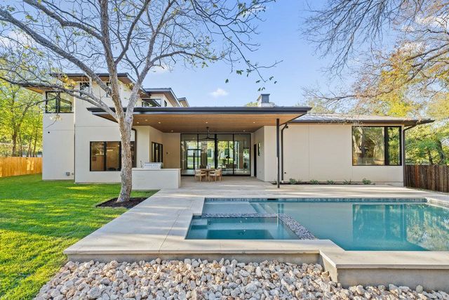 607 Westbrook DR, Austin, TX 78746