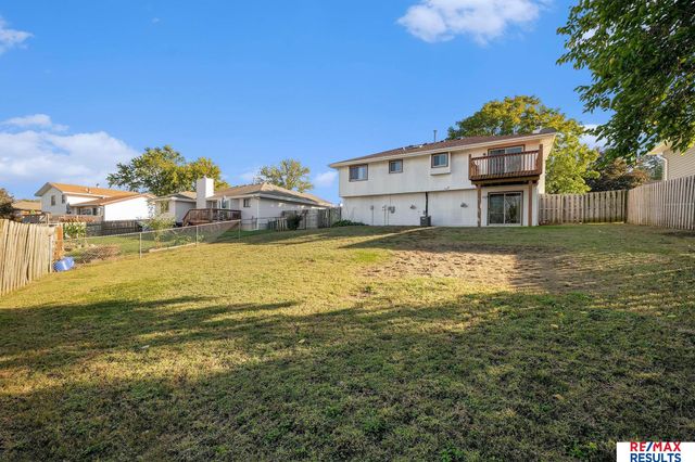 912 Bordeaux Avenue, Bellevue, NE 68123