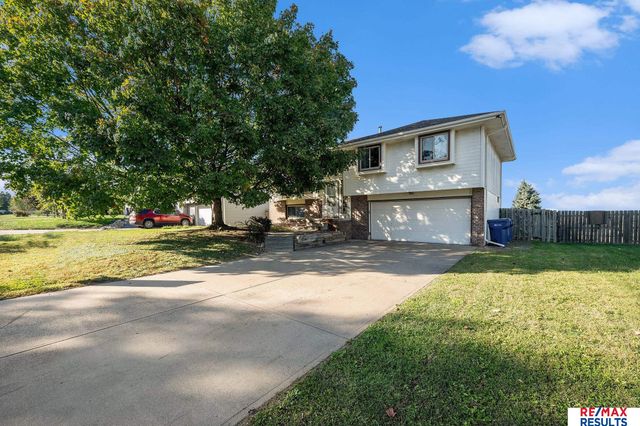 912 Bordeaux Avenue, Bellevue, NE 68123