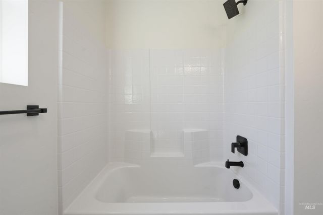 914 S Roosevelt St, Boise, ID 83705