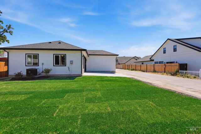 914 S Roosevelt St, Boise, ID 83705