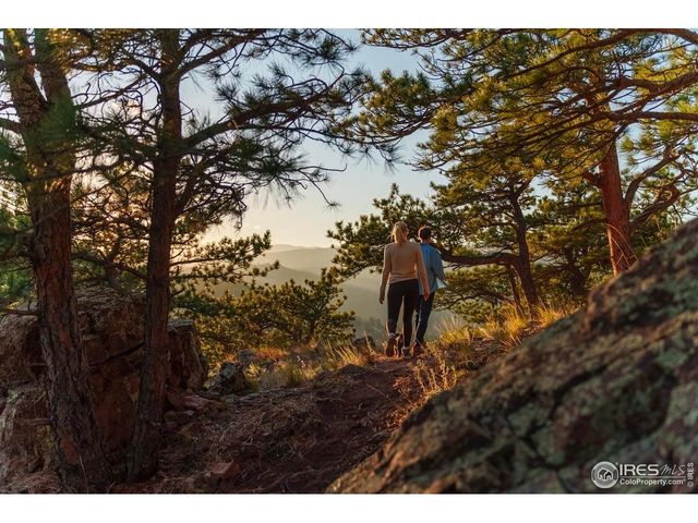 634 Fountaintree Ln, Boulder, CO 80304