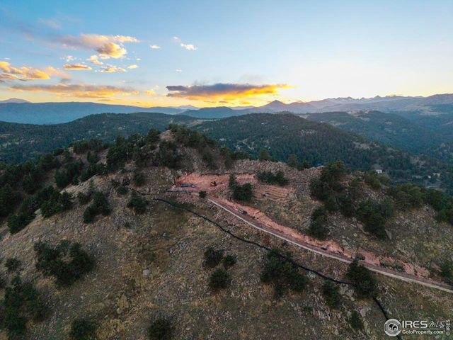 634 Fountaintree Ln, Boulder, CO 80304