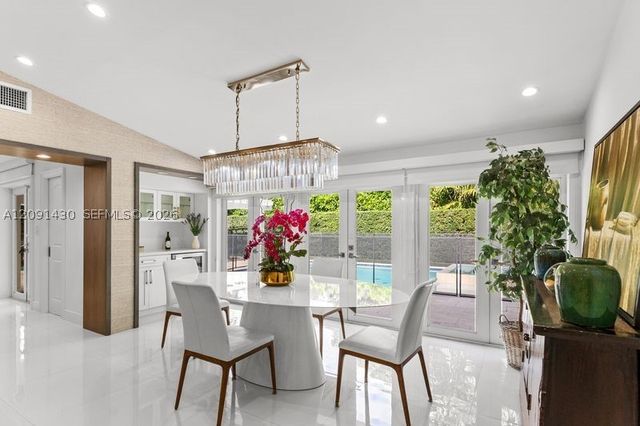 1021 Matanzas Ave, Coral Gables, FL 33146