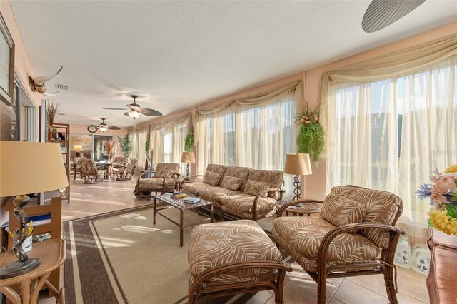 5146 NW 21ST LOOP, Ocala, FL 34482