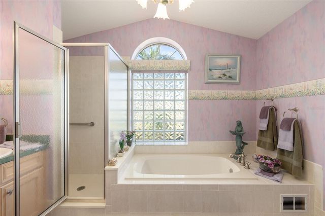 5146 NW 21ST LOOP, Ocala, FL 34482